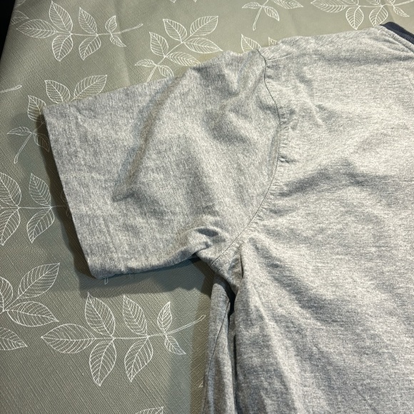 Men’s Walt Disney World T-Shirt. - Picture 6 of 7